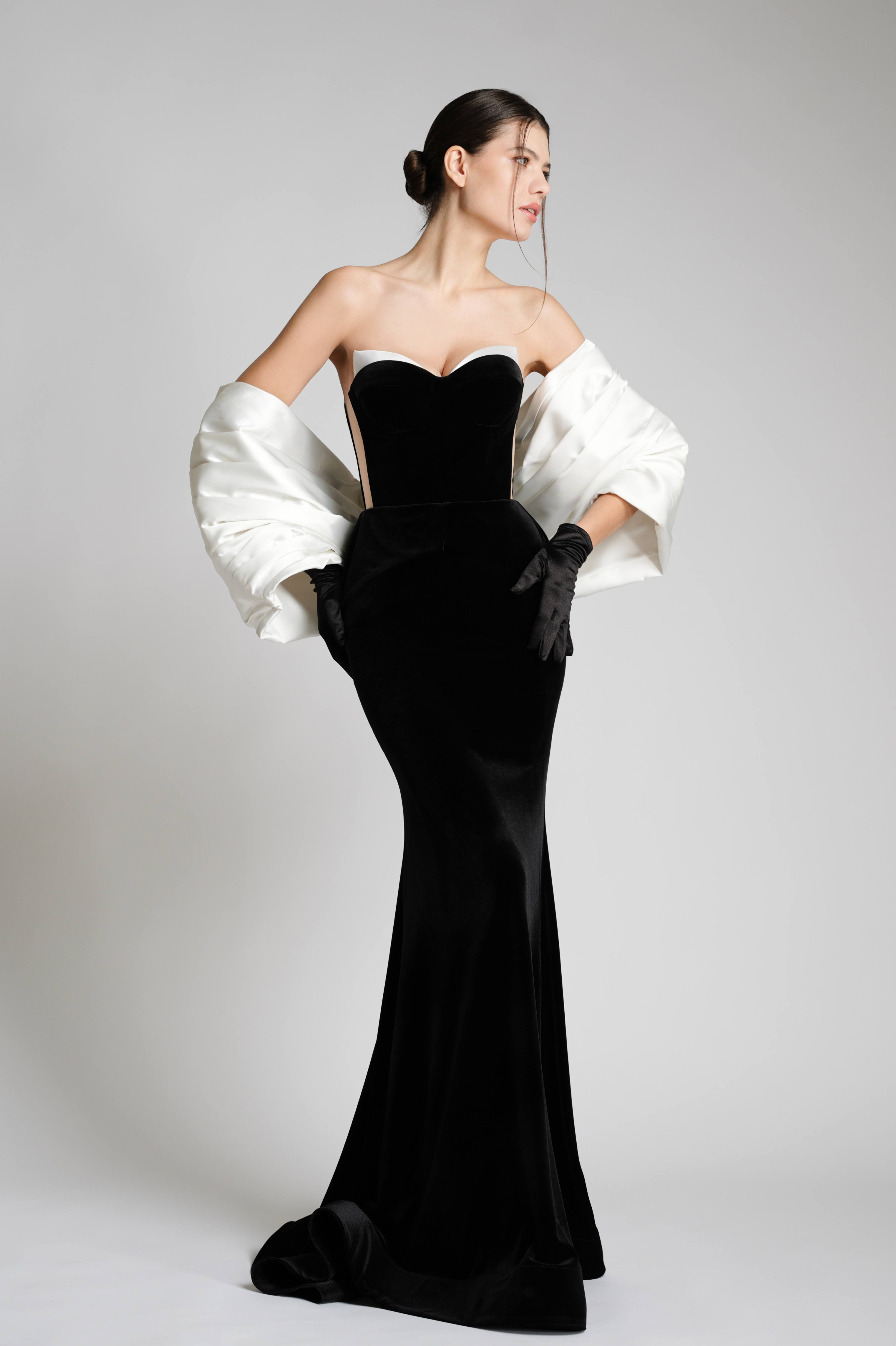 IMROSKA 23 TUXEDOS