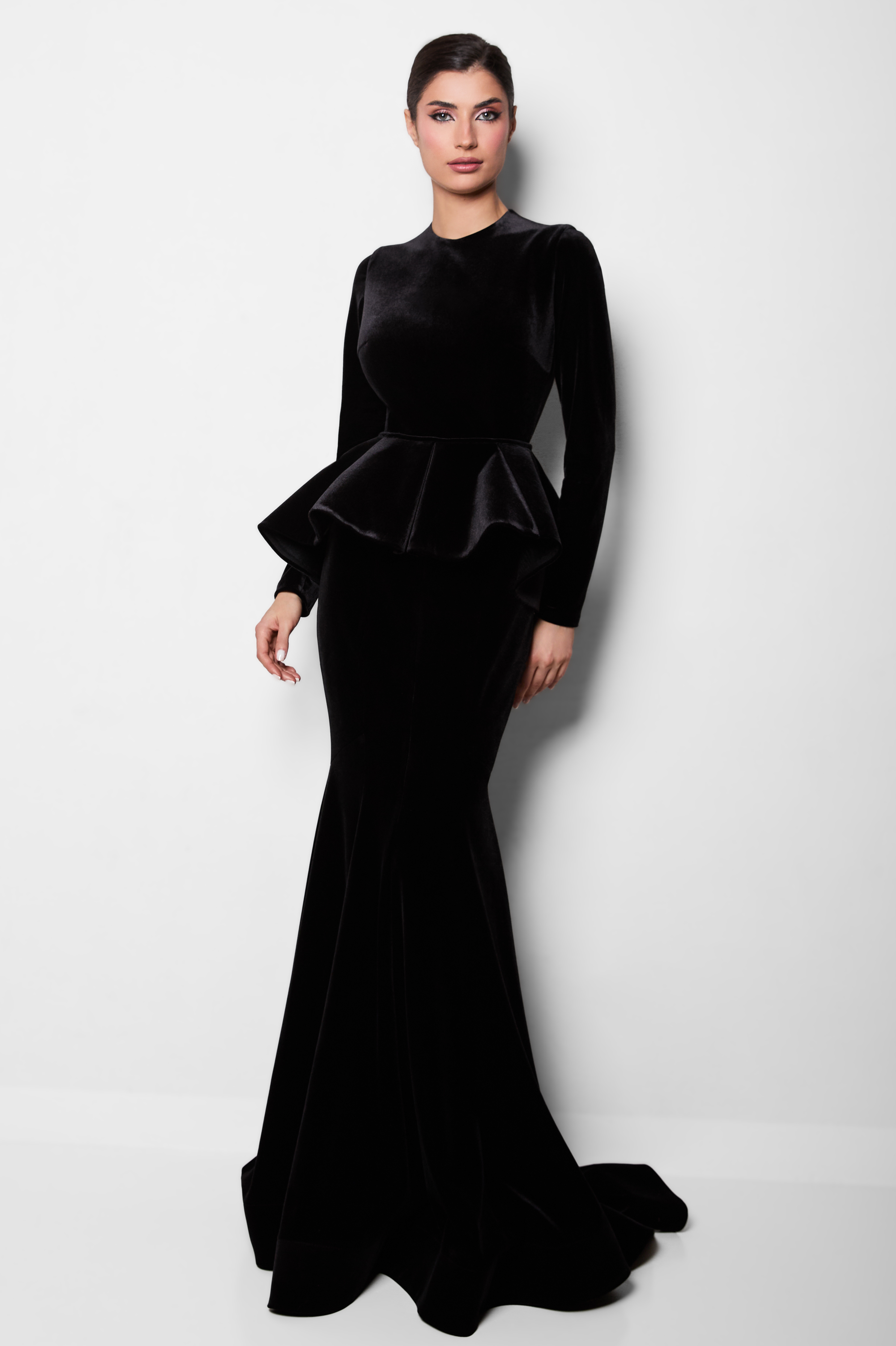 27 PEPLUM