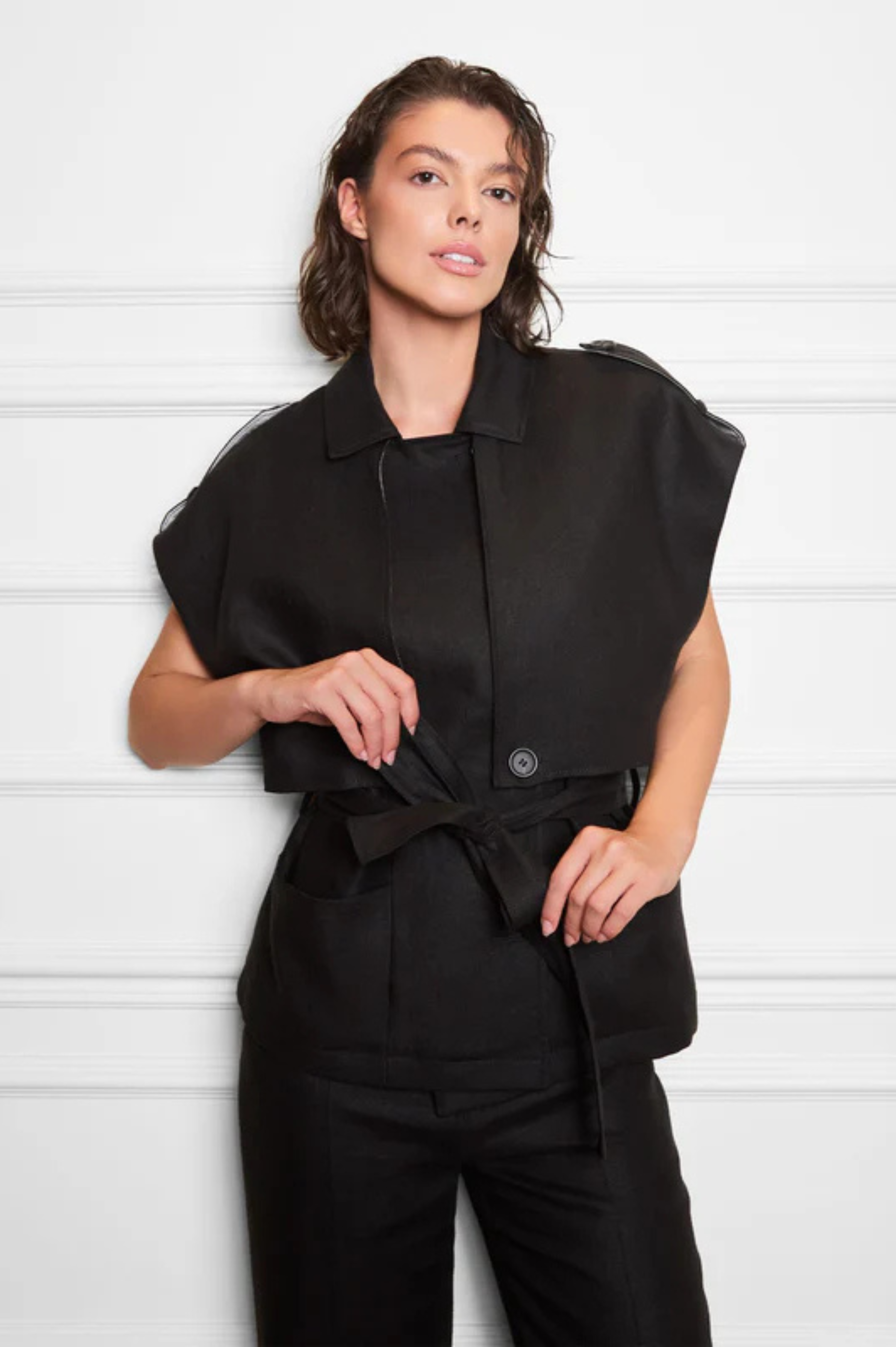 LINEN THEONA VEST