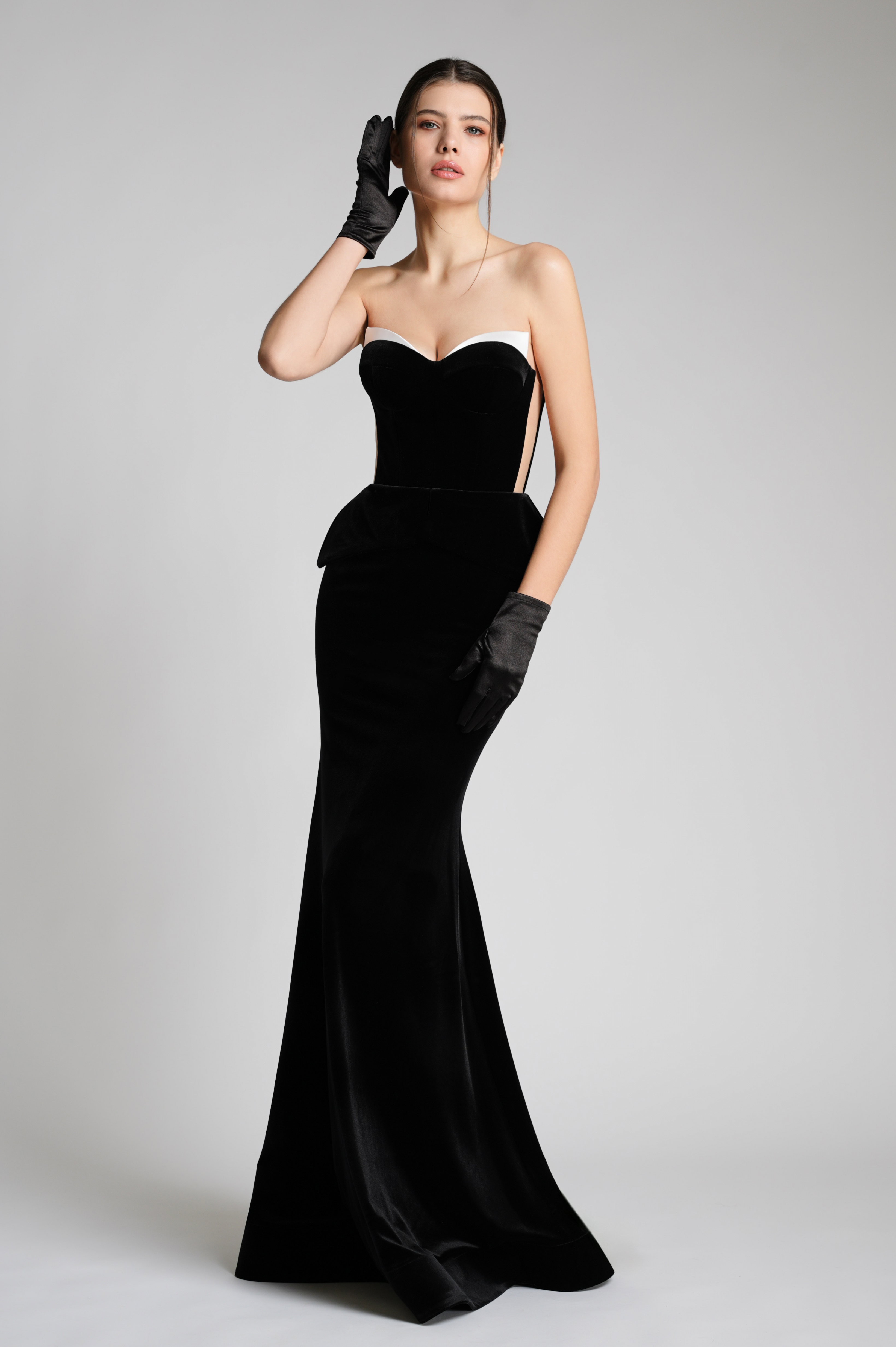 IMROSKA 23 TUXEDOS