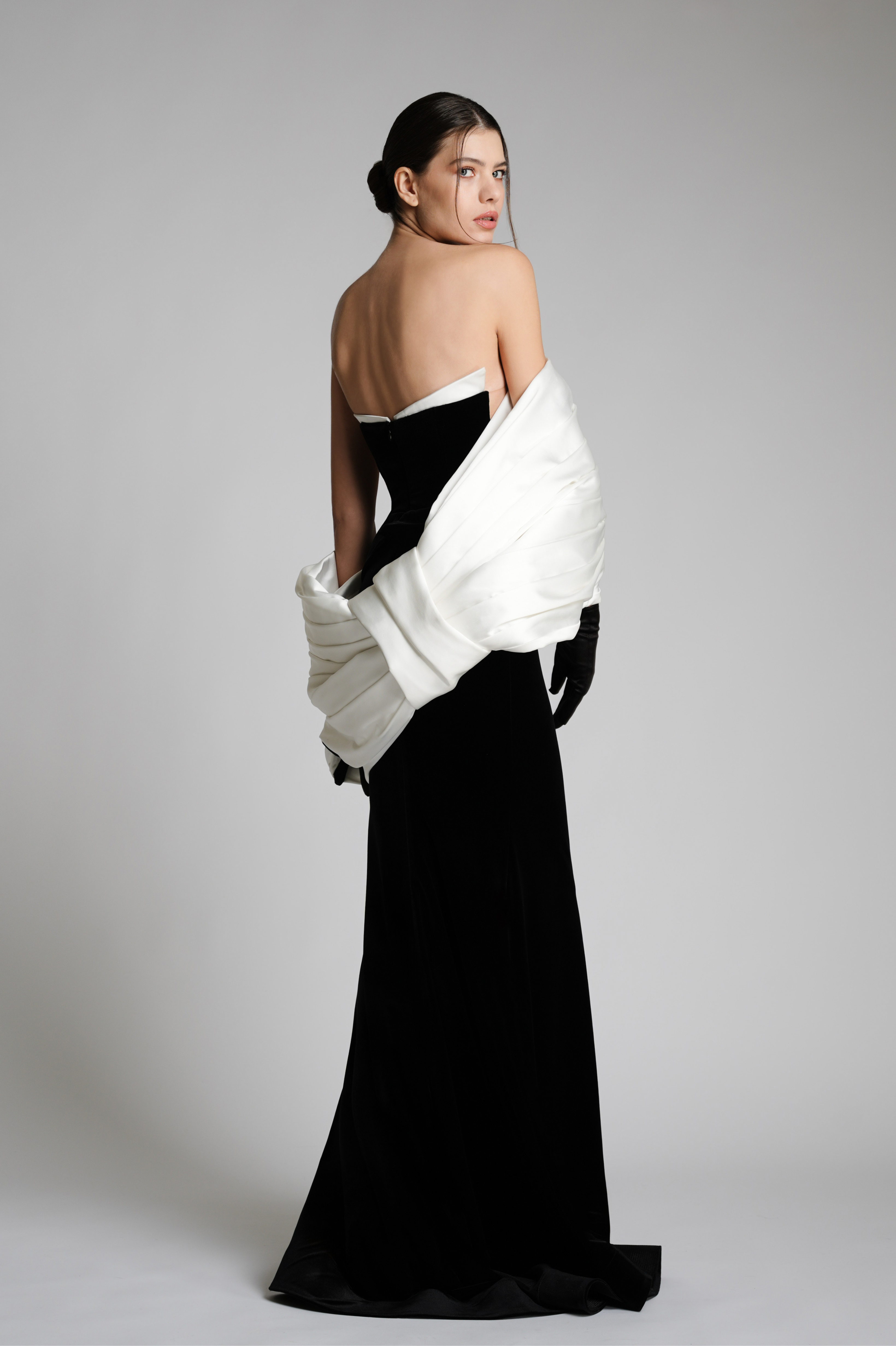 IMROSKA 23 TUXEDOS